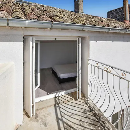 2 Bedroom Pet Friendly In Ruoms