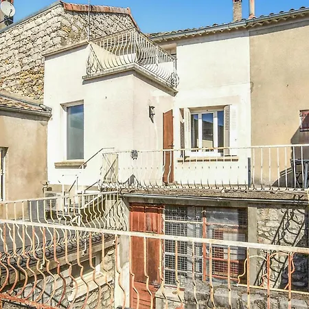 Ferienhaus 2 Bedroom Pet Friendly In Ruoms